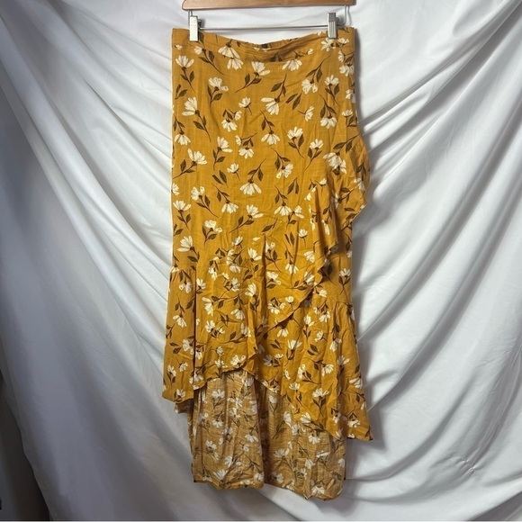 NWT Sonoma Faux wrap Maxi Floral Print hi-low Ruffle Skirt, size 4X (A-1) - Picture 3 of 4